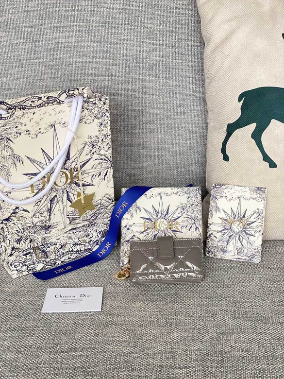 S0074 10.4X7X2cm YG 4