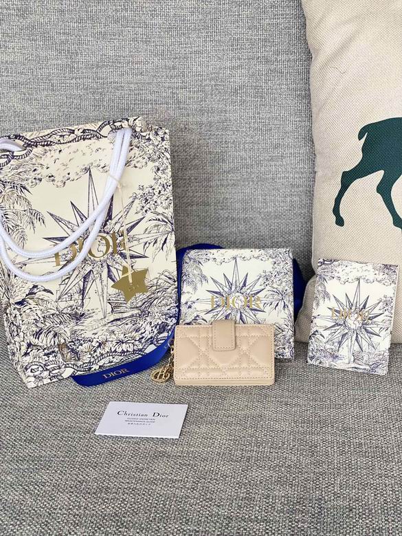 S0074 10.4X7X2cm YG 7