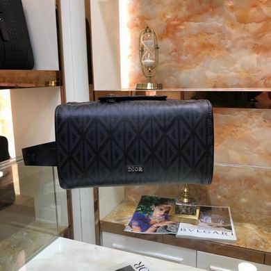 21.6X12.5X10.5cm 021510 WP 2