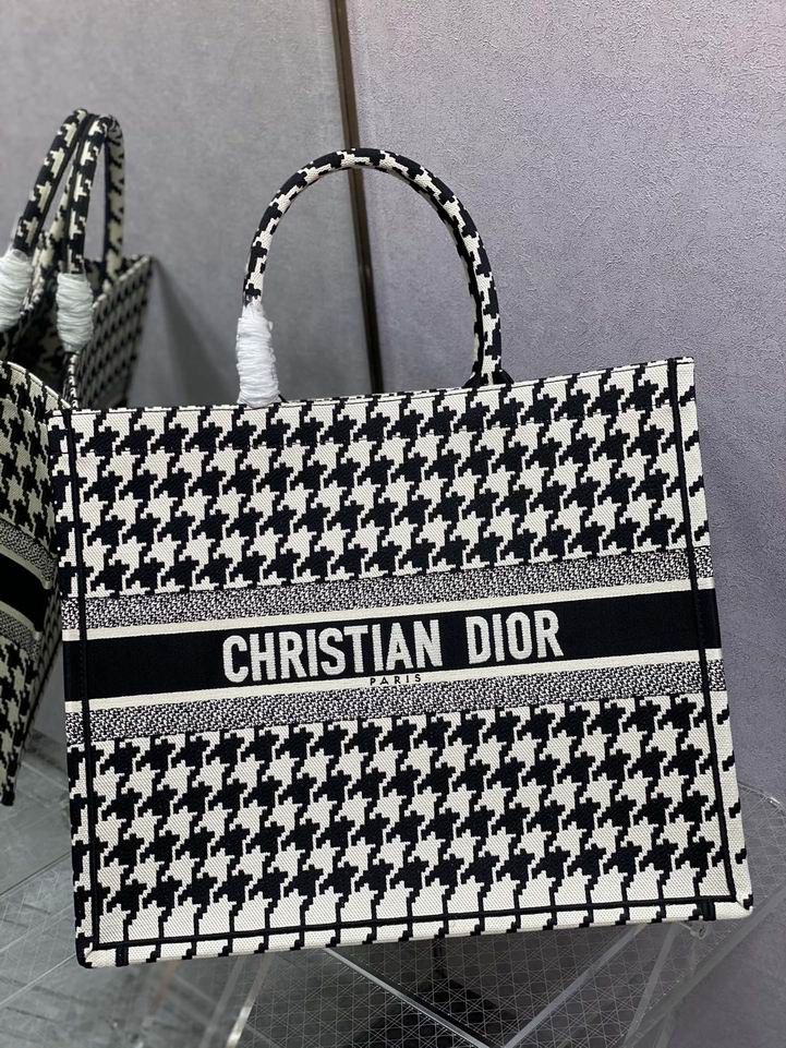 Dior Tote 42x35x18cm yz