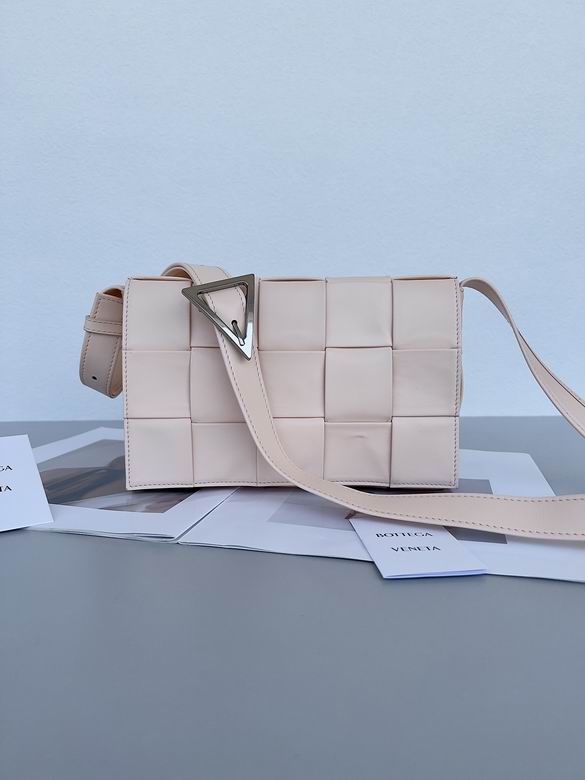 667298 23x15x5cm BG 3