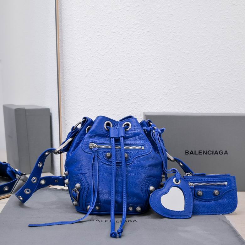 Balenciaga 长15x高20x宽18cm FY 13