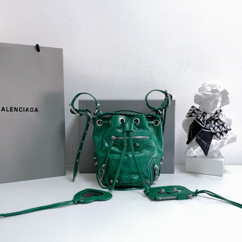 2614S 15X20X17.8cm GY 5