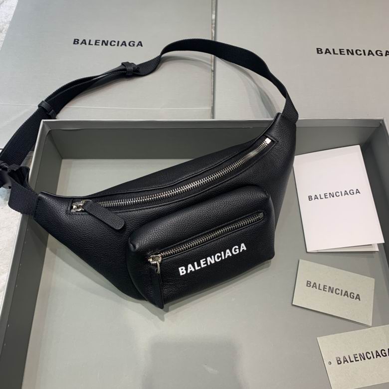 Balenciaga 上长30x下长18x高13x宽3 FY