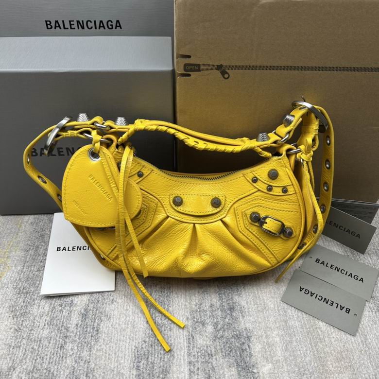Balenciag 26x16x10cm FY7