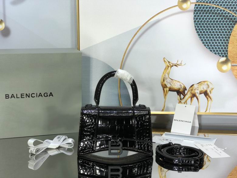 LG0019 19X8X21cm GY 31