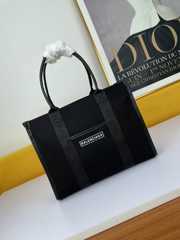 Balenciaga926 32x25x8cm ww