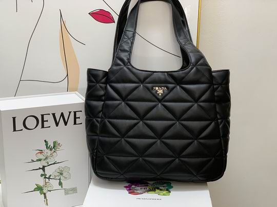 Prada tote 33x26x10cm CN