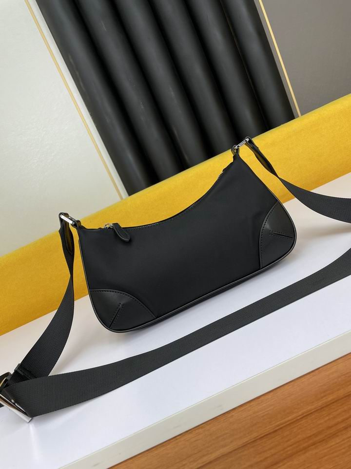 Prada 6368 29x7.5x14cm ww