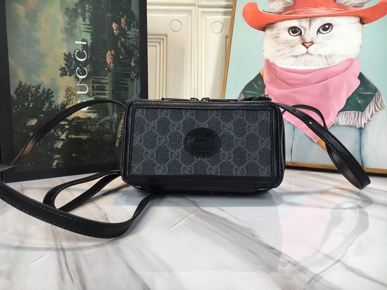 641674 18x10x7cm df04