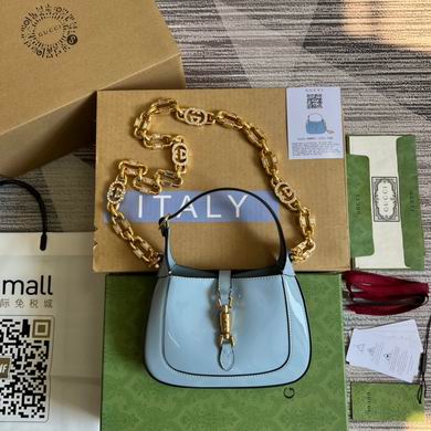 699651 19X13X3cm MP 1