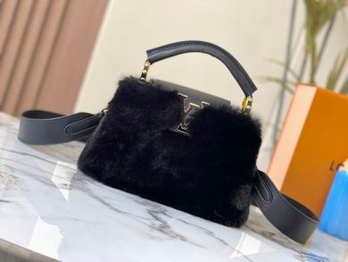 Capucines M22387ˮë21x14x8cm ss