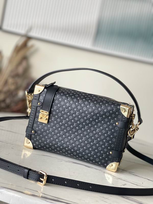 M46358ɫȫƤ24.5x16.5x8.5cm gf