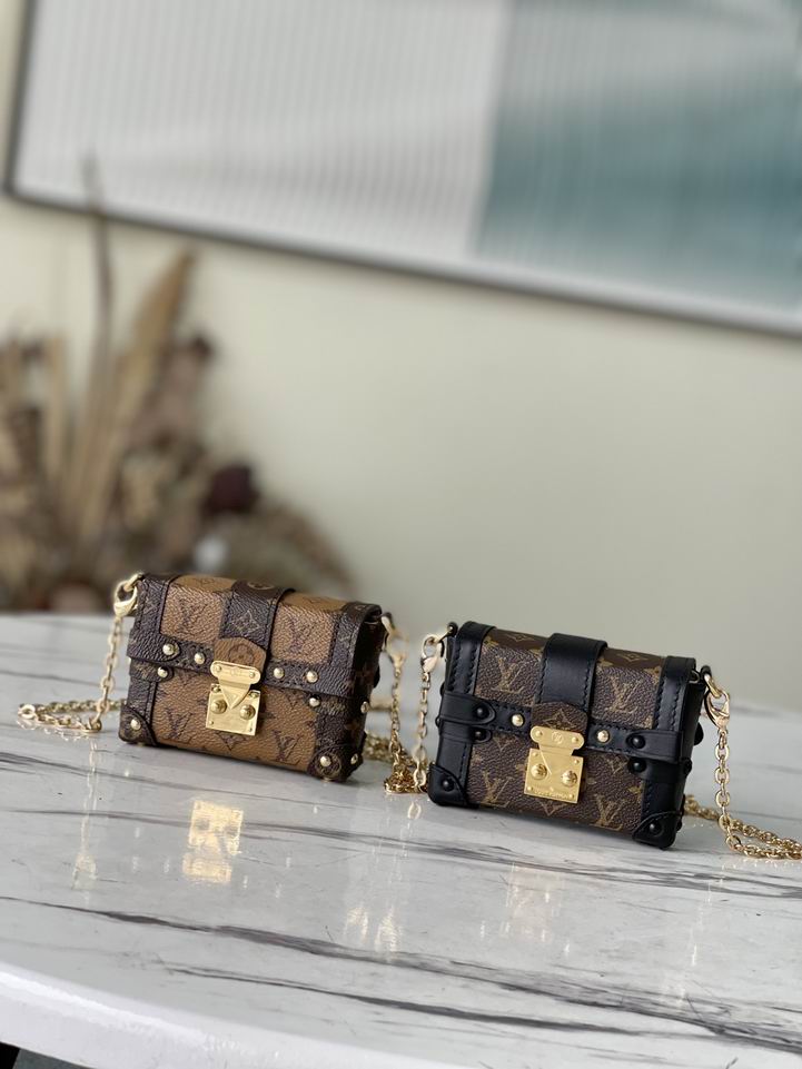 Essential Trunk M68757 M68566 7.5x10.5x4cm gf