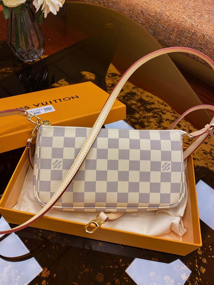 齫Damier Azur Mila N41207 21x13x3cm gf
