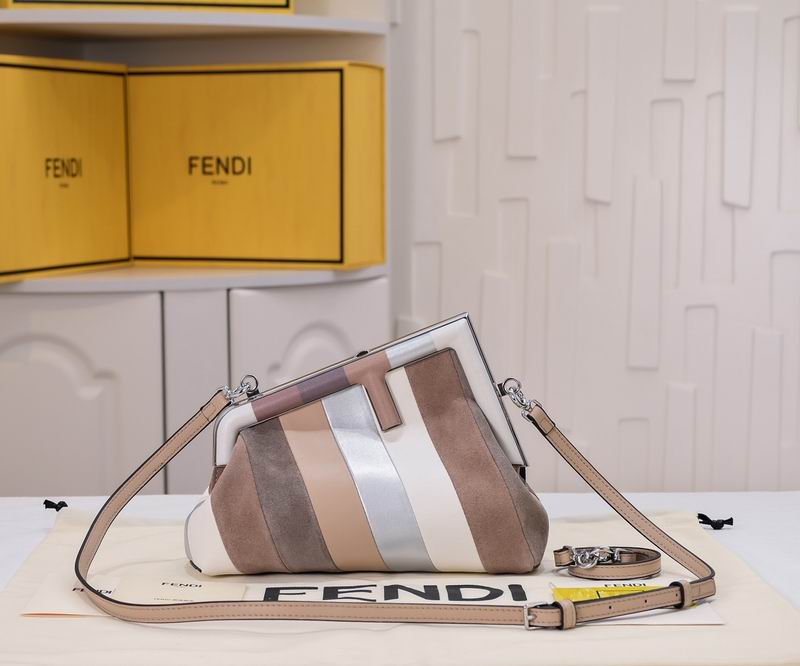 Fendi first2197 26x9.5x18cm ww