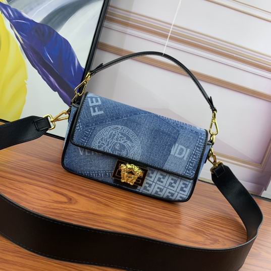 Fendi Baguette 01 26x5x15cm ww