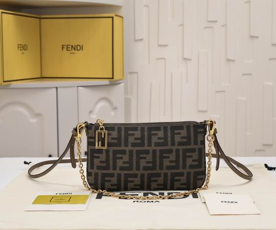 Fendi Baguette 7717 20x13x3cm ww