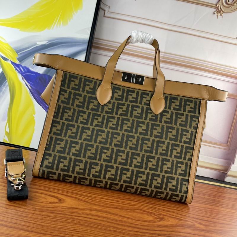 Fendi Peekaboo 8848 41cm ww