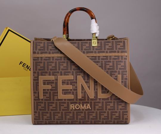 Fendi 7710 36.5x14x31cm ww