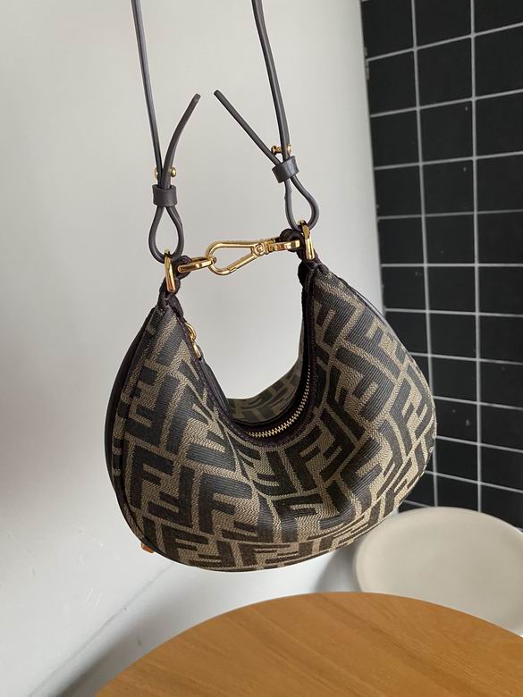 8024-1 20X7.5X13cm H 6