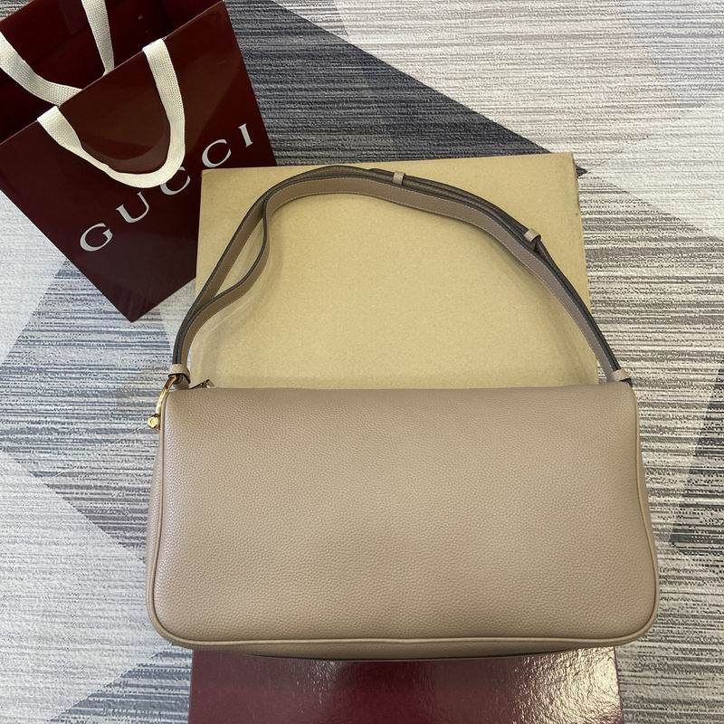 862530 38x20x15cm MP7