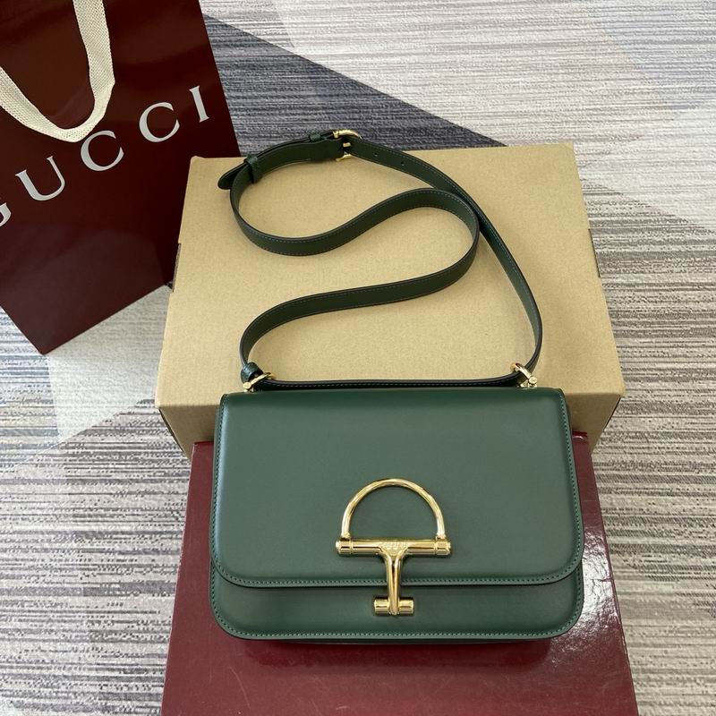 846705 22.5x14x8cm MP3