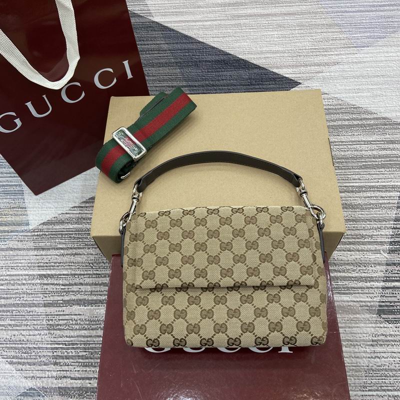 821617 19x15x7cm MP 2ɫ