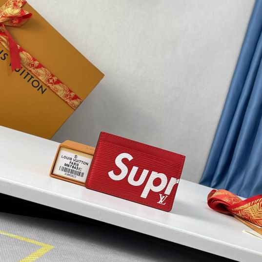 Supreme M67543 7x11cm gf