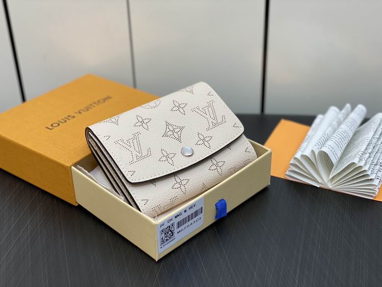 Compact M62542 12x9.5x3cm gf