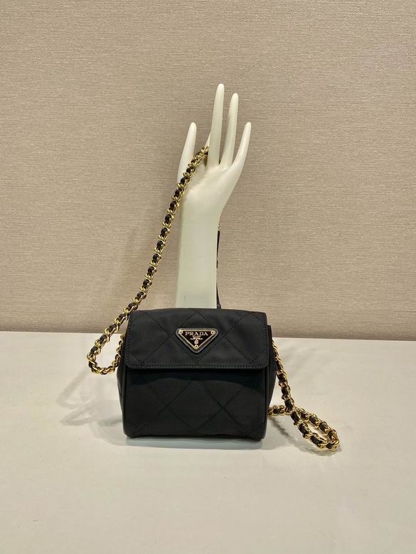 Prada Vintage 1BD643 14x13x5cm AP