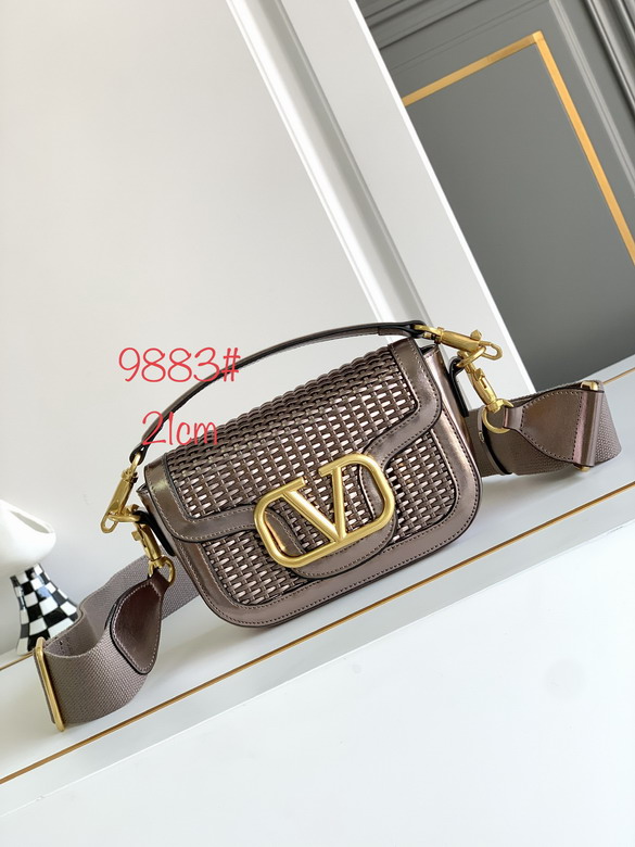 Val 9883 21x18x8cm ww1