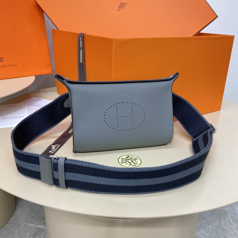 videpoches 27X14X4cm 042801 AM 1