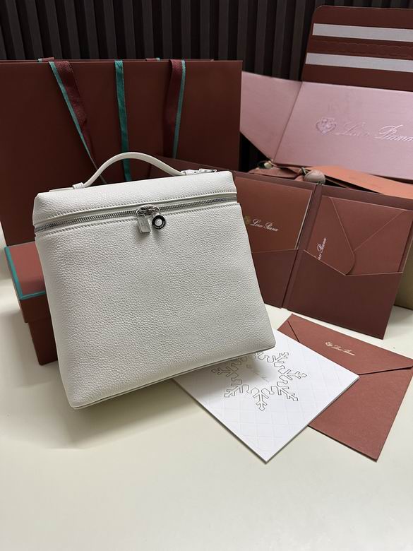 Extra Pocket L23.5 FAM6491 21X23.5X8cm LP 32