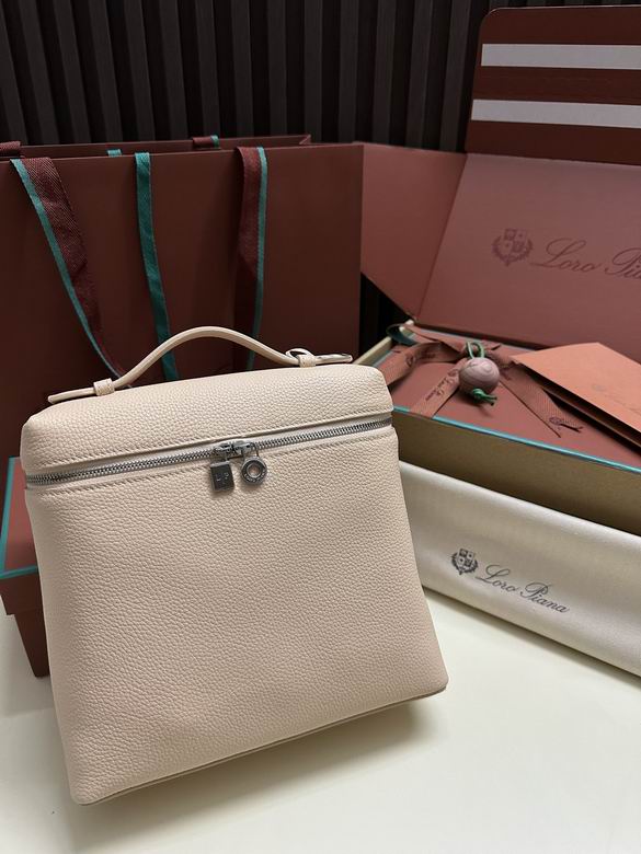 Extra Pocket L23.5 FAM6491 21X23.5X8cm LP 44