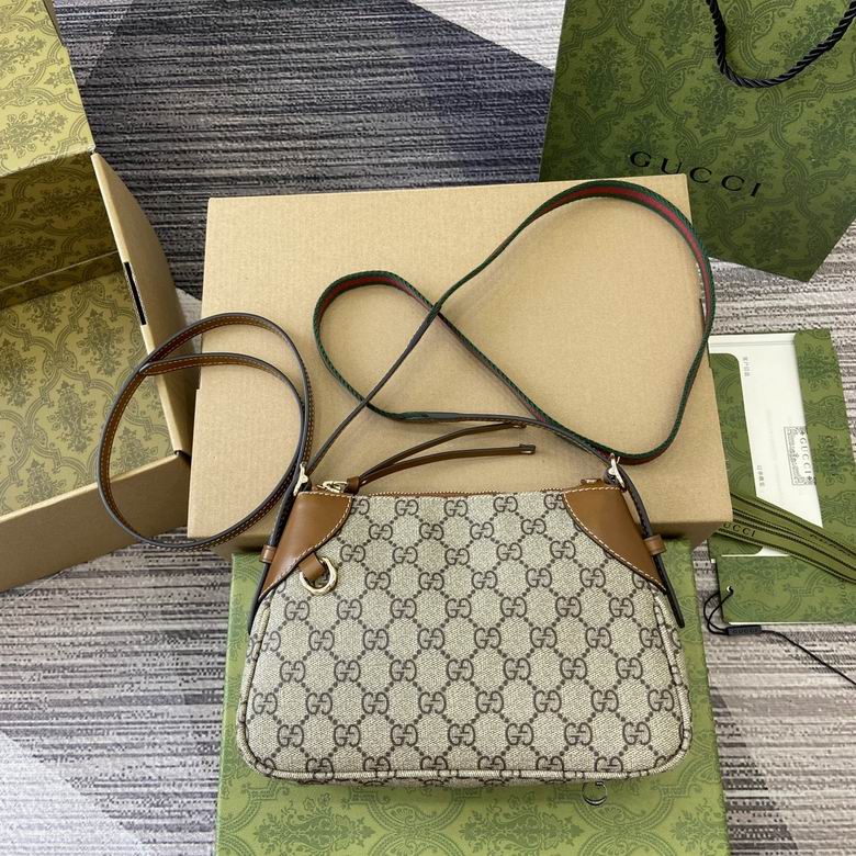 815218 24.5X16X6cm MP