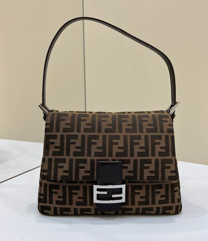 2024 Fendi Armpit bag Original