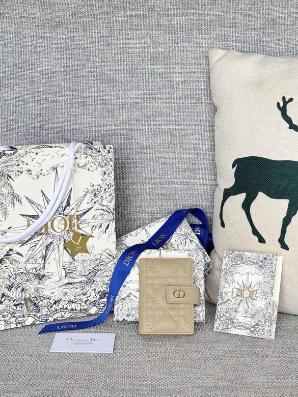 S5157 11X8X1.3cm YG 1