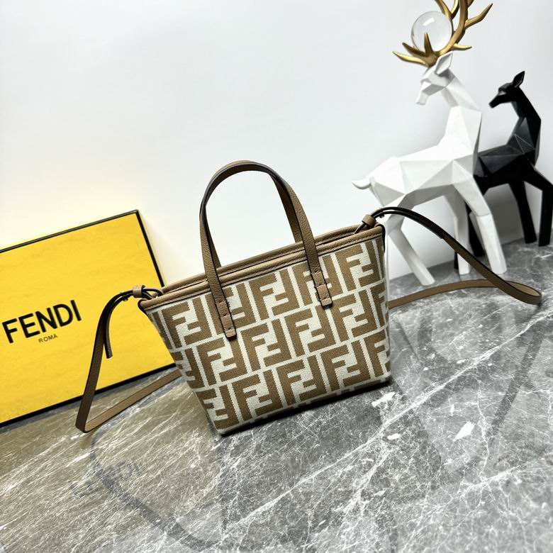 2024 Fendi Roll Original