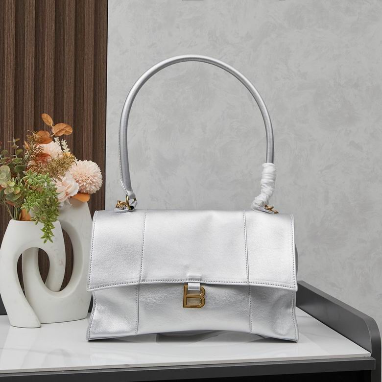 6899 32X19X10cm XMY 4