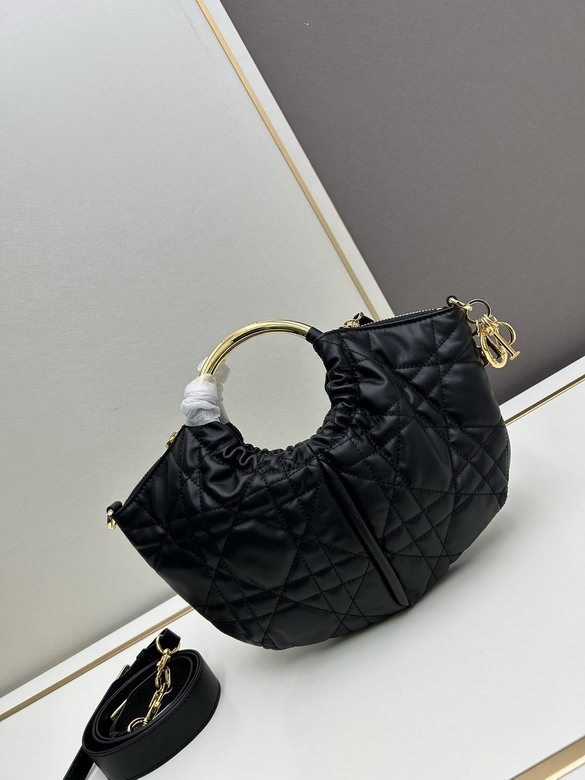 Dior Dumpling bag1:1