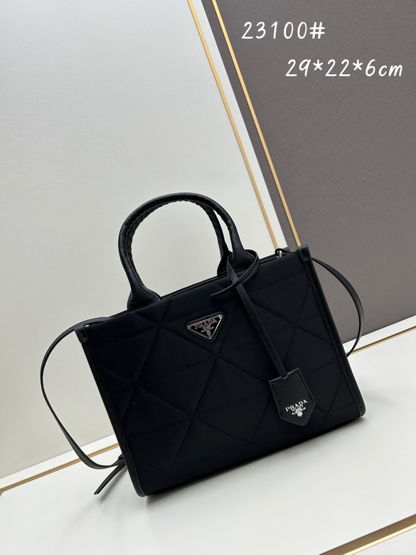 Prada 23100 29x22x6cm jj
