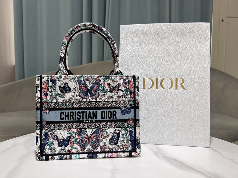 Dior 8002 26.5x22x14cm yz