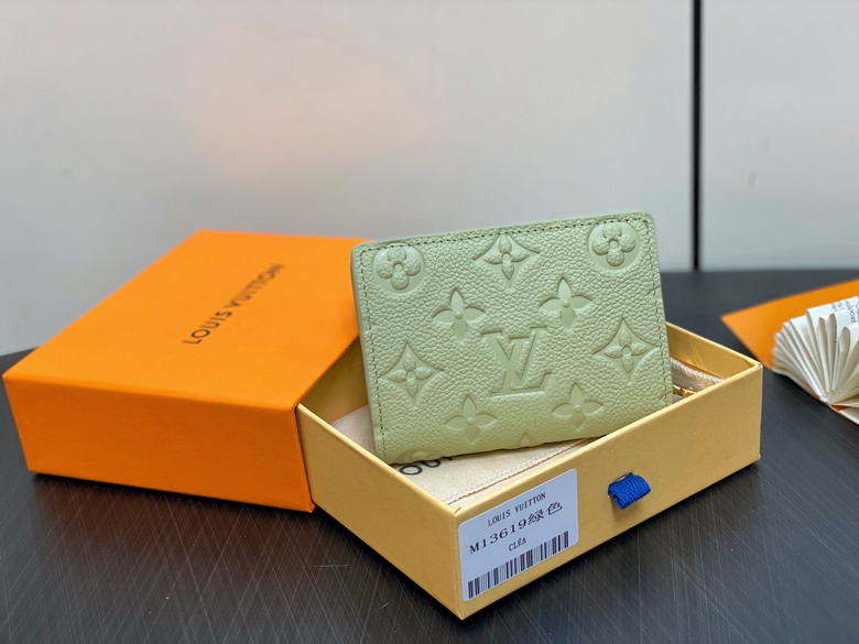 Claire M13619 11x8.5x3.5cm gf2