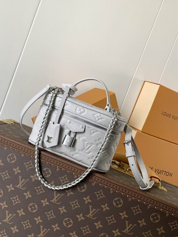 M13593 11.5X6.5X19cm WP