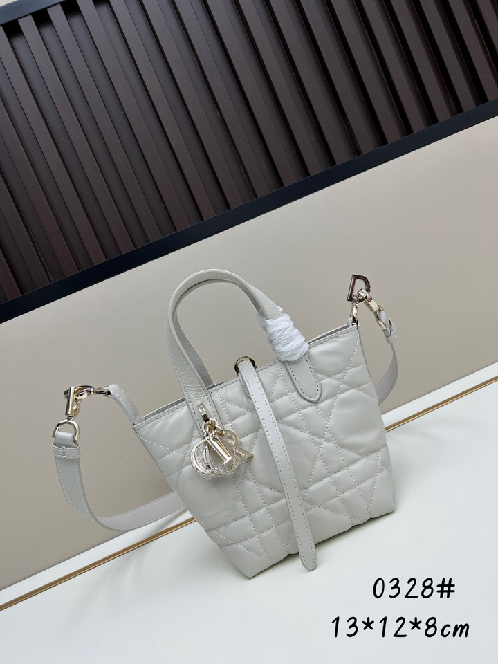 Dior Toujours 0328 13x12x8cm jj2