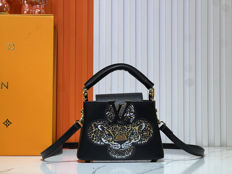 Cap M59939 21x14x8cm ss1.