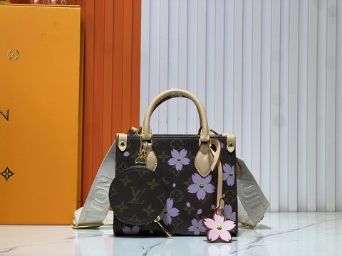 On M46373 18x15x8.5cm ss