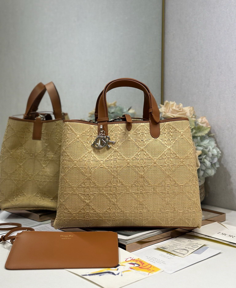 Dior 1188 37x27x19cm yz