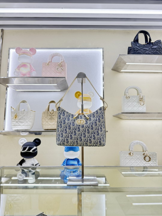 Dior 4309-5253 19x17x7cm yz2